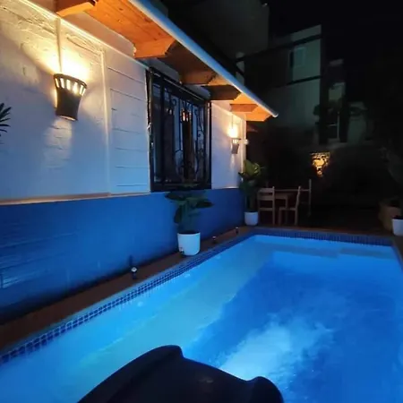 Al Makramia Compound Villa